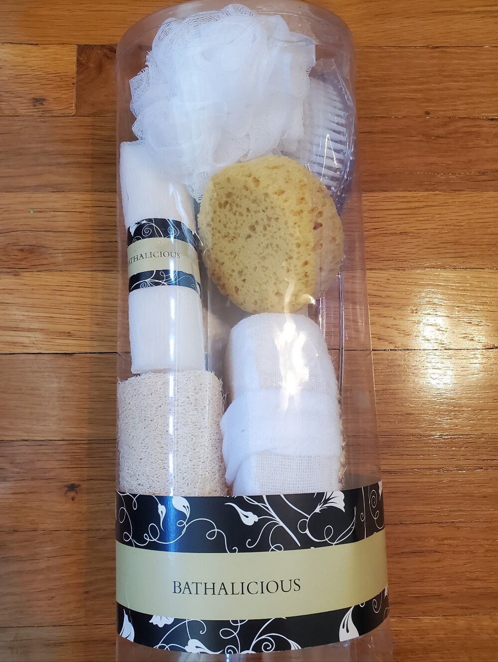 Bath & Body Kit with 6 Accessories - Picture 7 of 7